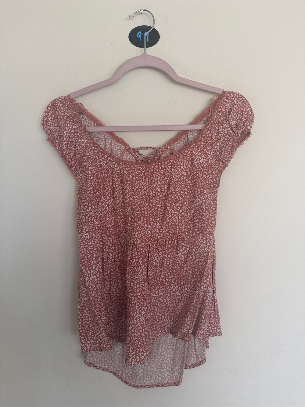 Source Unknown Dusty Rose Floral Off-Shoulder Blouse